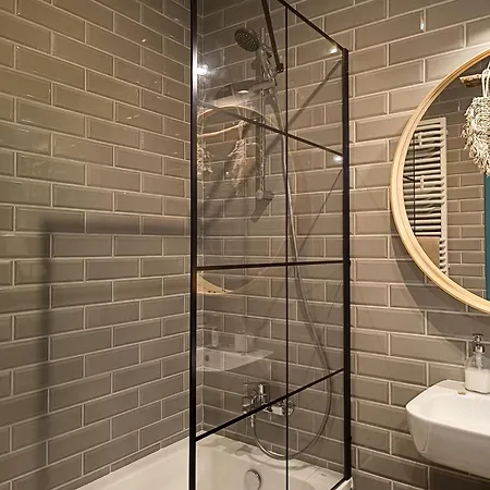 アパート Altoria *