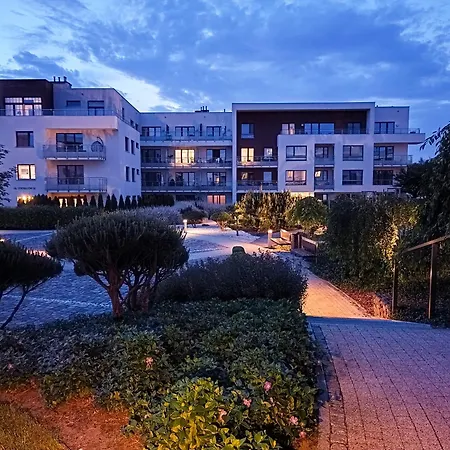 Altoria Apartment *